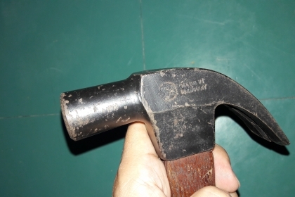 ขายค้อนตราเหรียญทอง ขนาด27mm.GOLD SEAL Made in W-GERMANY.ใหม่เก่าเก็บ