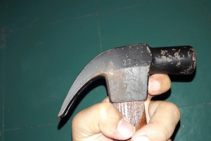 ขายค้อนตราเหรียญทอง ขนาด27mm.GOLD SEAL Made in W-GERMANY.ใหม่เก่าเก็บ