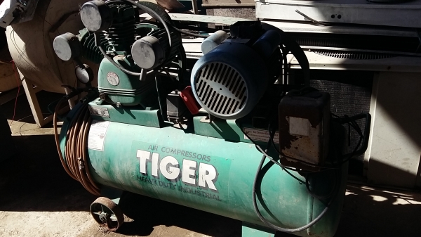 ขาย ปั้มลมมือสอง ไทเกอร์ tiger tg-35 ไฟ 220v สภาพดีใช้งานได้