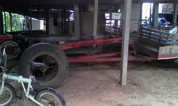 ขายรถไถนาเดินตาม อีที 95 พร้อมสาลี่