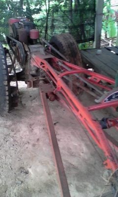 ขายรถไถนาเดินตาม อีที 95 พร้อมสาลี่