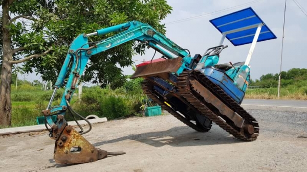 ขายด่วนรถแบคโฮคูโบต้าK22คอลโทลน้ำมันสั้น   ปั้มนี้วติดหัวกะแทกดีดีเทียบเท่าPC25รถนอกสถาพดีพร้อมใช้เพิ่งนำเข้ามายังไม่เคยใช้งานในไทยเลย