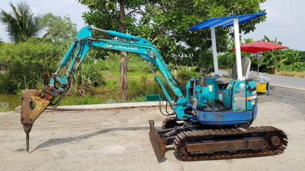 ขายด่วนรถแบคโฮคูโบต้าK22คอลโทลน้ำมันสั้น   ปั้มนี้วติดหัวกะแทกดีดีเทียบเท่าPC25รถนอกสถาพดีพร้อมใช้เพิ่งนำเข้ามายังไม่เคยใช้งานในไทยเลย