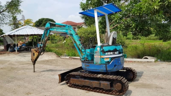 ขายด่วนรถแบคโฮคูโบต้าK22คอลโทลน้ำมันสั้น   ปั้มนี้วติดหัวกะแทกดีดีเทียบเท่าPC25รถนอกสถาพดีพร้อมใช้เพิ่งนำเข้ามายังไม่เคยใช้งานในไทยเลย