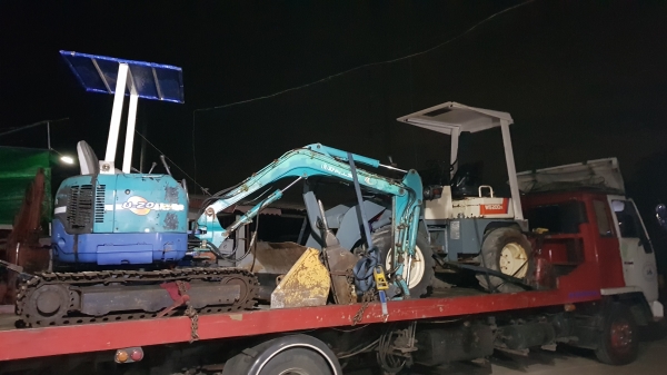 ขายด่วนรถแบคโฮคูโบต้าK22คอลโทลน้ำมันสั้น   ปั้มนี้วติดหัวกะแทกดีดีเทียบเท่าPC25รถนอกสถาพดีพร้อมใช้เพิ่งนำเข้ามายังไม่เคยใช้งานในไทยเลย