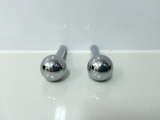 ขายปุ่มล็อคประตูของรถ DAIHATSU รุ่น มิร่า L80 หัวกลม