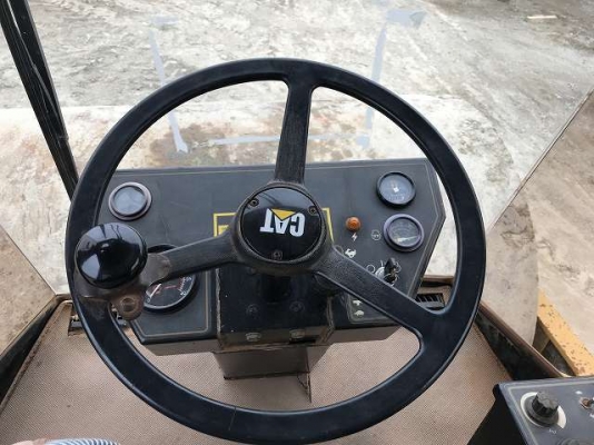 รถบด 10 ตัน สั่นสะเทือน CAT CS563C # 4LN00572  มือสองญี่ปุ่น