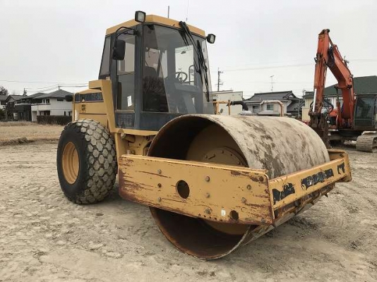 รถบด 10 ตัน สั่นสะเทือน CAT CS563C # 4LN00572  มือสองญี่ปุ่น