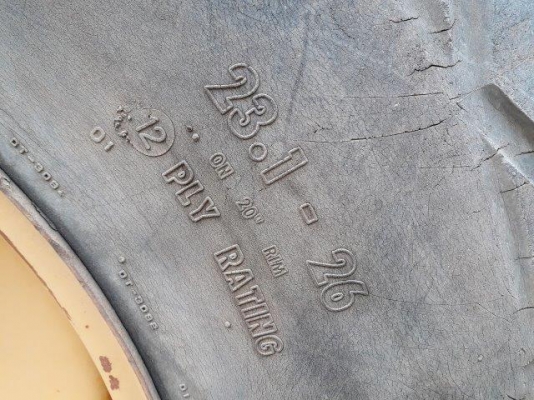 รถบด 10 ตัน สั่นสะเทือน CAT CS563C # 4LN00572  มือสองญี่ปุ่น