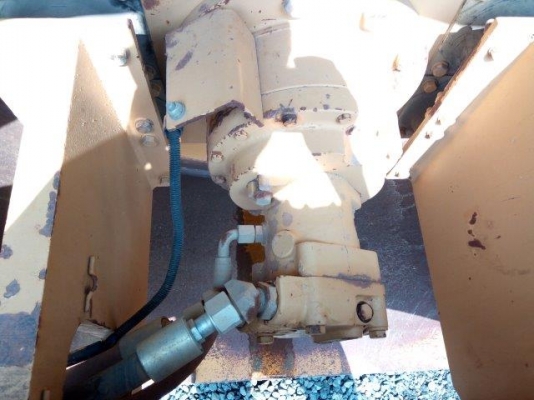 รถบด 10 ตัน สั่นสะเทือน CAT CS563C # 4LN00572  มือสองญี่ปุ่น