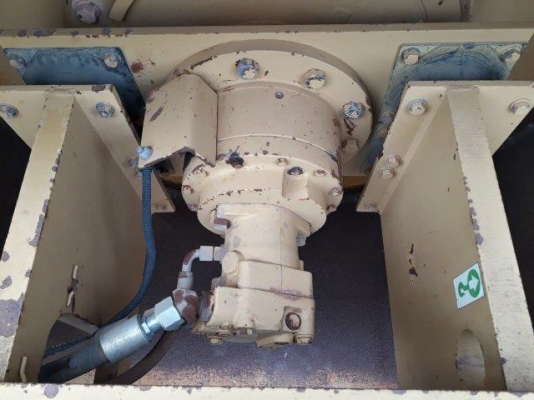 รถบด 10 ตัน สั่นสะเทือน CAT CS563C # 4LN00572  มือสองญี่ปุ่น