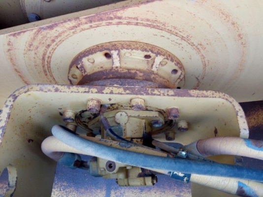 รถบด 10 ตัน สั่นสะเทือน CAT CS563C # 4LN00572  มือสองญี่ปุ่น