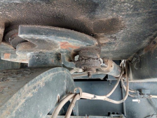 รถบด 10 ตัน สั่นสะเทือน CAT CS563C # 4LN00572  มือสองญี่ปุ่น