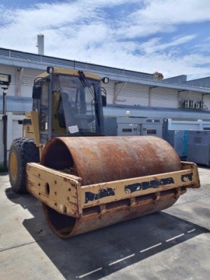 รถบด 10 ตัน สั่นสะเทือน CAT CS563C # 4LN00572  มือสองญี่ปุ่น