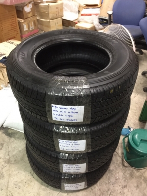 ยาง Dunlop 265 65 17 ปลายปี16 ดอกเต็ม เนื้อนิ่มๆ ใช้ยาว ราคาไม่แพง ยาง Dunlop 265 65 17 ปลายปี16 ดอกเต็ม เนื้อนิ่มๆ ใช้ยาว ราคาไม่แพง