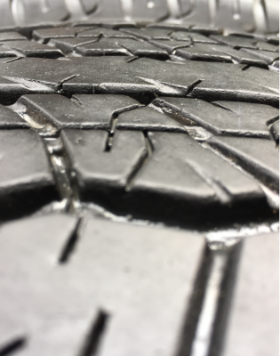 ยาง Dunlop 265 65 17 ปลายปี16 ดอกเต็ม เนื้อนิ่มๆ ใช้ยาว ราคาไม่แพง ยาง Dunlop 265 65 17 ปลายปี16 ดอกเต็ม เนื้อนิ่มๆ ใช้ยาว ราคาไม่แพง