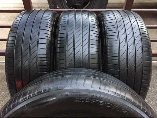 ยาง Michelin 215 60 16 ปลายปี15 ดอกเต็ม ไม่มีปะ ราคาไม่แพงขอบคุณ