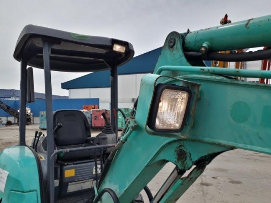 รถขุด 2 ตัน KOBELCO SK20SR-3 มีลายแย็ก มือสองญี่ปุ่น