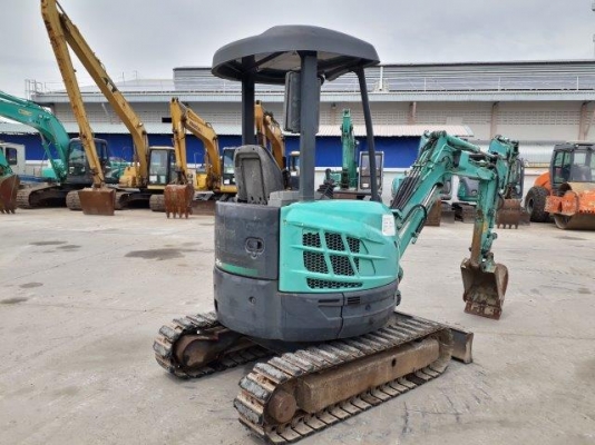 รถขุด 2 ตัน KOBELCO SK20SR-3 มีลายแย็ก มือสองญี่ปุ่น