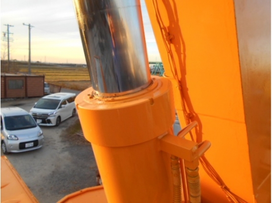 รถขุด 2 ตัน KOBELCO SK20SR-3 มีลายแย็ก มือสองญี่ปุ่น