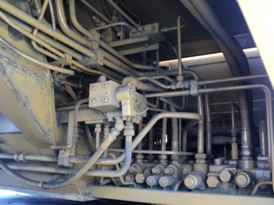 รถขุด 2 ตัน KOBELCO SK20SR-3 มีลายแย็ก มือสองญี่ปุ่น