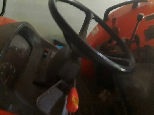 รถไถ KUBOTA  M9540   ,    (  รถ ทำงาน  2,xxx  ชม. )    ,   ( รถ สวย. )      สนใจติดต่อ   081 - 6079515