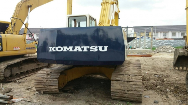 KOMATSU PC 200-5 ไฟฟ้าครบ เอวแน่น ช่วงล่างเต็ม เจ้าของขายเอง