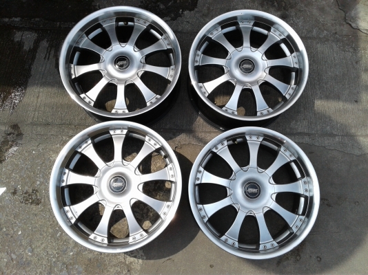 แม็กBridgestone Vibram /ลาย SSW 16และ 18-5-114.3 3900-5900 บาท