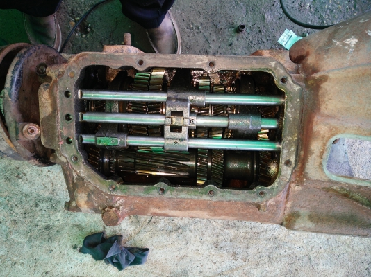 ขายเกียร์ isuzu ใช้งานปกติ