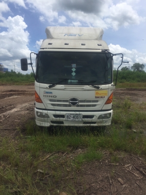 ขออณุญาติขาย หัวลาก 260ปี54-55 มีสามหัวพร้อมใช้งานพร้อมโอนรารา 1180000  สนใจ ติดต่อ 0853224877-0988930465