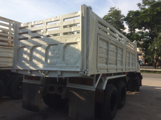 Hino FM 176 ( เจ้าอินทร์) ดั้ม 2 เพลา เครื่อง HO7D 195 แรง ช่วงล่าง 3M  มีสโล ทะเบียนพร้อม