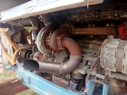 ขายรถเกี่ยวข้าวศักดิ์พัฒนา KM49 เครื่องJO8C250โบว์ ช่วงล่าง12ลูเลอร์9ลูก ปั๊ม23สภาพพร้อมใช้งาน