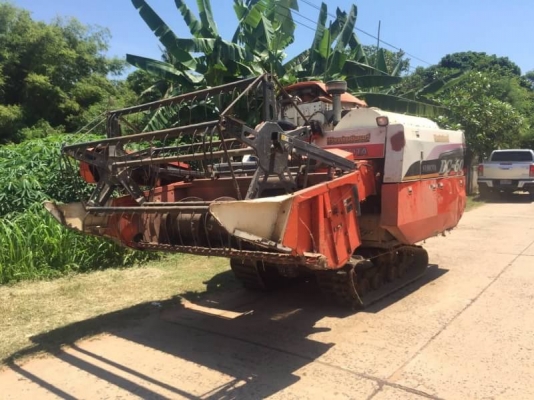 ขาย 185,000 บาท รถเกี่ยว KUBOTA DC60PLUS เครื่องดี ปั้มแรงแทรกใหม่ 2 ข้าง.   รถอยู่ จ.สุรินทร์ 0610710295