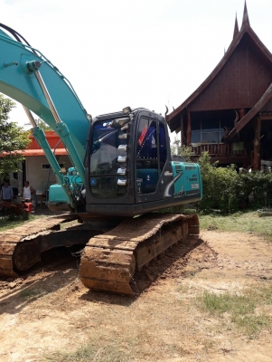 ขายด่วน!! Kobelco SK200-8 super X ไมล์ ชม. 11,000 สภาพสวยมากค่ะ