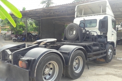 HINO 260