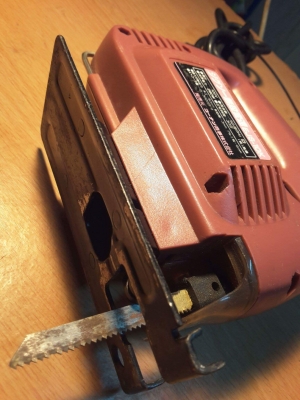 เลื่อยJigsaw ใช้ไฟ100จากตู้ญี่ปุ่น