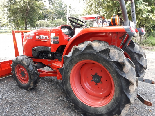 ขายรถไถL3608ปี56ใบมีดไหม่ผาลบุกเบิกพร้อมใช้งานครับ ขายรถไถL3608ปี56ใบมีดไหม่ผาลบุกเบิกพร้อมใช้งานครับ