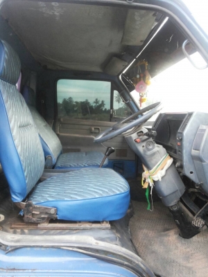Isuzu NPR59PU5M 115 ห้างแท้เกียรสั้น หัวยกได้ กะบะยาว5เมตร เล่มพร้อมโอน Isuzu NPR59PU5M 115 ห้างแท้เกียรสั้น หัวยกได้ กะบะยาว5เมตร เล่มพร้อมโอน