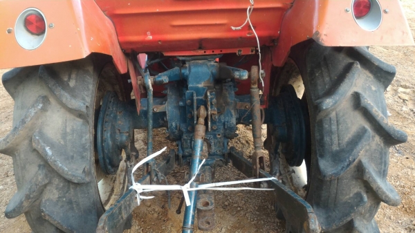 ขายรถไถ KUBOTA L2202DT 2เพลา ราคา 78,000 พร้อมใช้งาน มีรถขนส่งบริการทั่วไทย ร้านสามย่านแทรคเตอร์ อ.แกลง จ.ระยอง โทร 0818618678 ,0899347475 id line=0818618678 id line=0917315475 ขายรถไถ KUBOTA L2202DT 2เพลา ราคา 78,000 พร้อมใช้งาน มีรถขนส่งบริการทั่วไทย ร้านสามย่านแทรคเตอร์ อ.แกลง จ.ระยอง โทร 0818618678 ,0899347475 id line=0818618678 id line=0917315475