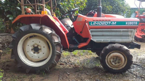 ขายรถไถ KUBOTA L2202DT 2เพลา ราคา 78,000 พร้อมใช้งาน มีรถขนส่งบริการทั่วไทย ร้านสามย่านแทรคเตอร์ อ.แกลง จ.ระยอง โทร 0818618678 ,0899347475 id line=0818618678 id line=0917315475 ขายรถไถ KUBOTA L2202DT 2เพลา ราคา 78,000 พร้อมใช้งาน มีรถขนส่งบริการทั่วไทย ร้านสามย่านแทรคเตอร์ อ.แกลง จ.ระยอง โทร 0818618678 ,0899347475 id line=0818618678 id line=0917315475