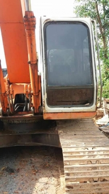 ขาย 490,000 HITACHI  EX 200-1 เครื่องดี ปั้มแรง เอวแน่น ช่วงล่างแน่น รถสวยพร้อมใช้ รถอยู่ นครสวรรค์ 090-772-3710 090-772-3708