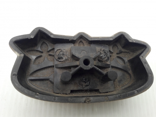 โลโก้กระจัง โตโยต้า KE สีเหลือง ของหายาก Ke part for sale