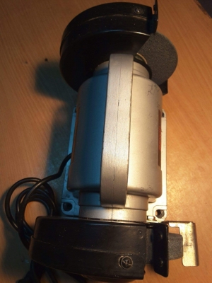 มอเตอร์หินเจีย ใช้ไฟ100จากตู้ญี่ปุ่น สภาพดี มอเตอร์หินเจีย ใช้ไฟ100จากตู้ญี่ปุ่น สภาพดี