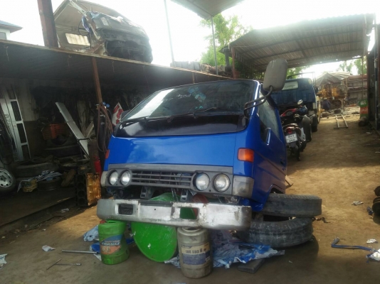 หัวเก๋ง TOYOTA DYNA เก่านอก