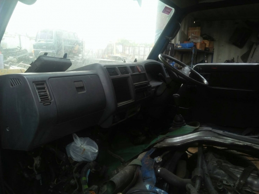 หัวเก๋ง TOYOTA DYNA เก่านอก