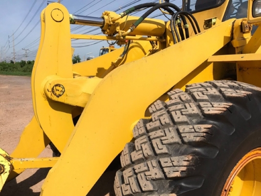 ขายรถตักล้อยาง KOMATSU WA300-1 รถนอกนำเข้าจากญี่ปุ่น สภาพสวยพร้อมใช้ มีVDOการทำงานครับ ขายรถตักล้อยาง KOMATSU WA300-1 รถนอกนำเข้าจากญี่ปุ่น สภาพสวยพร้อมใช้ มีVDOการทำงานครับ