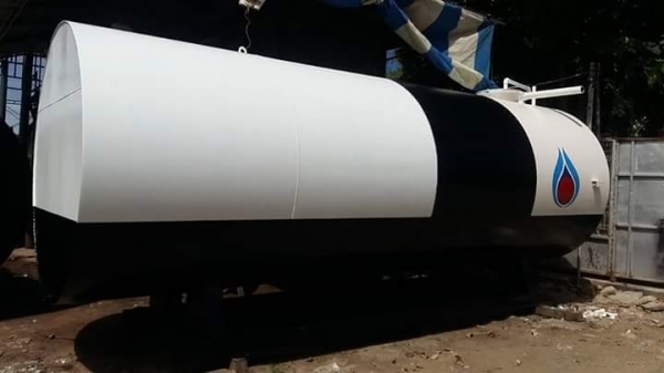 ขาย ถังน้ำมัน 20000ลิตร มาใหม่ค่ะเพิ่งทำเสร็จ เหล็กหนา 6มิล สภาพสวยมากค่ะ พร้อมใช้งาน