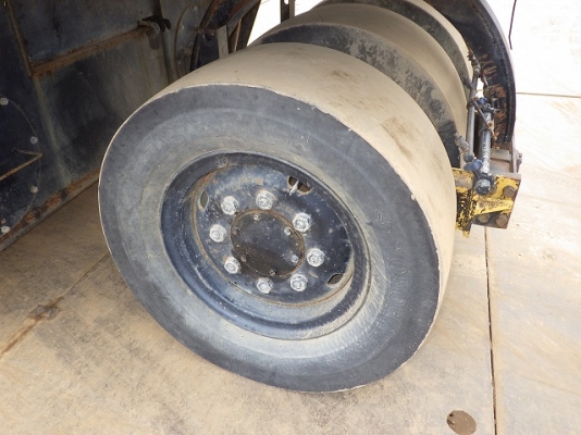 รถบด Hitachi/Dynapac RT200W-C ปี1997 4048ชม. ตรงจากญี่ปุ่นครับ รถบด Hitachi/Dynapac RT200W-C ปี1997 4048ชม. ตรงจากญี่ปุ่นครับ