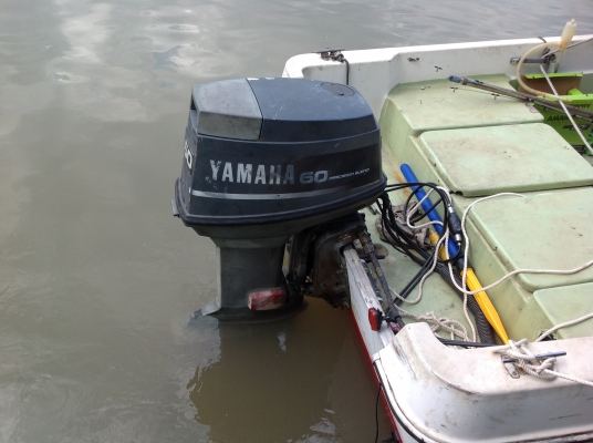 ขายเรือ yamaha F22 เครื่อง 60 แรง 0813731741