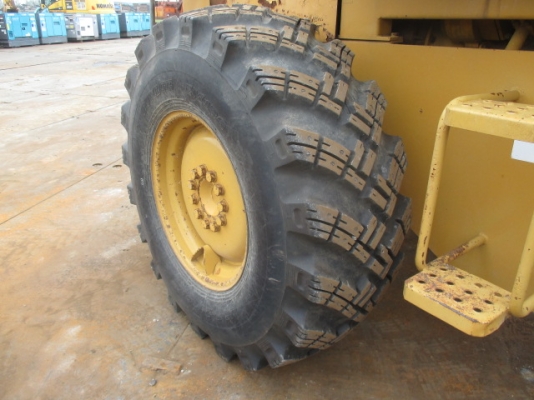 ขายรถตัก ยี่ห้อ TCM รุ่น STD30 ขายรถตัก ยี่ห้อ TCM รุ่น STD30